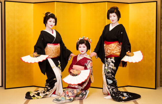 geisha dance / shamisen / ozashiki