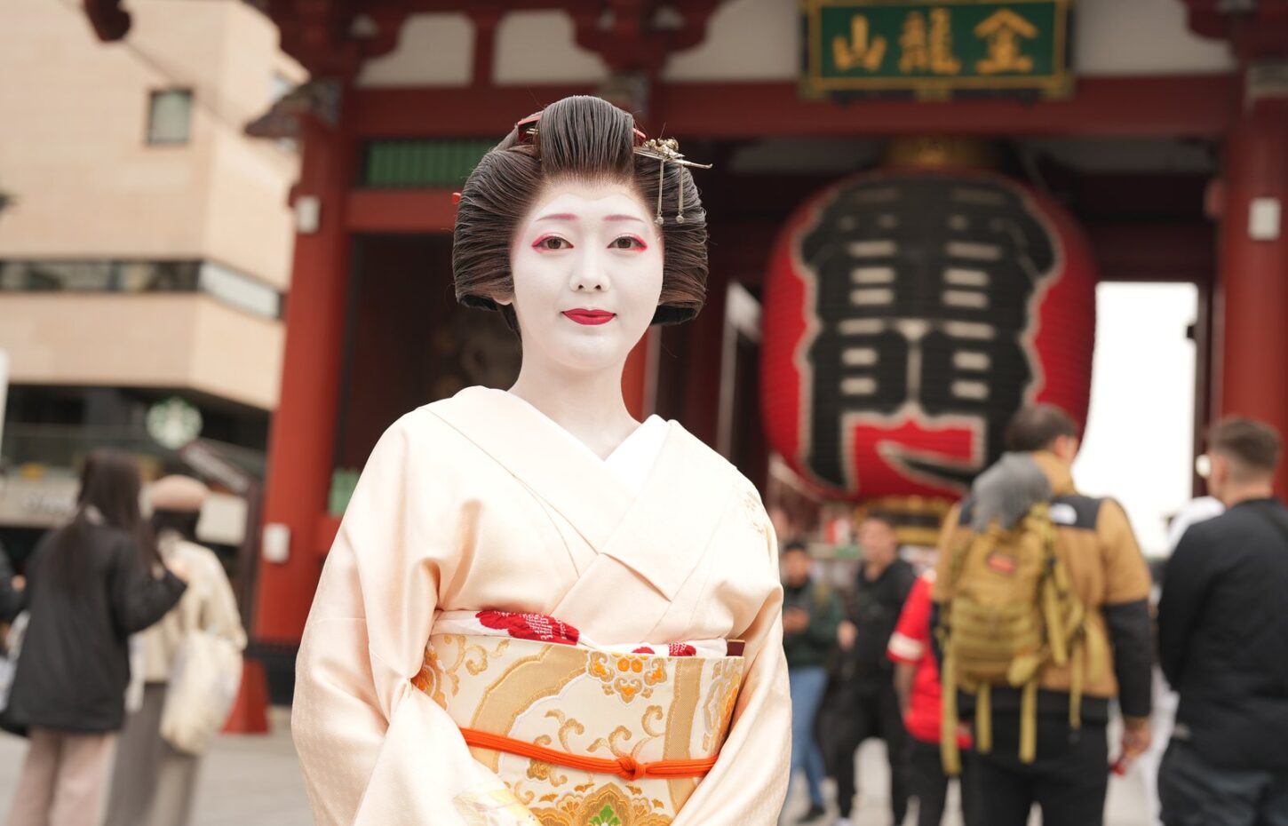 Asakusa geisha in the hanamachi district of Tokyo, representing the different ways visitors can encounter geisha culture